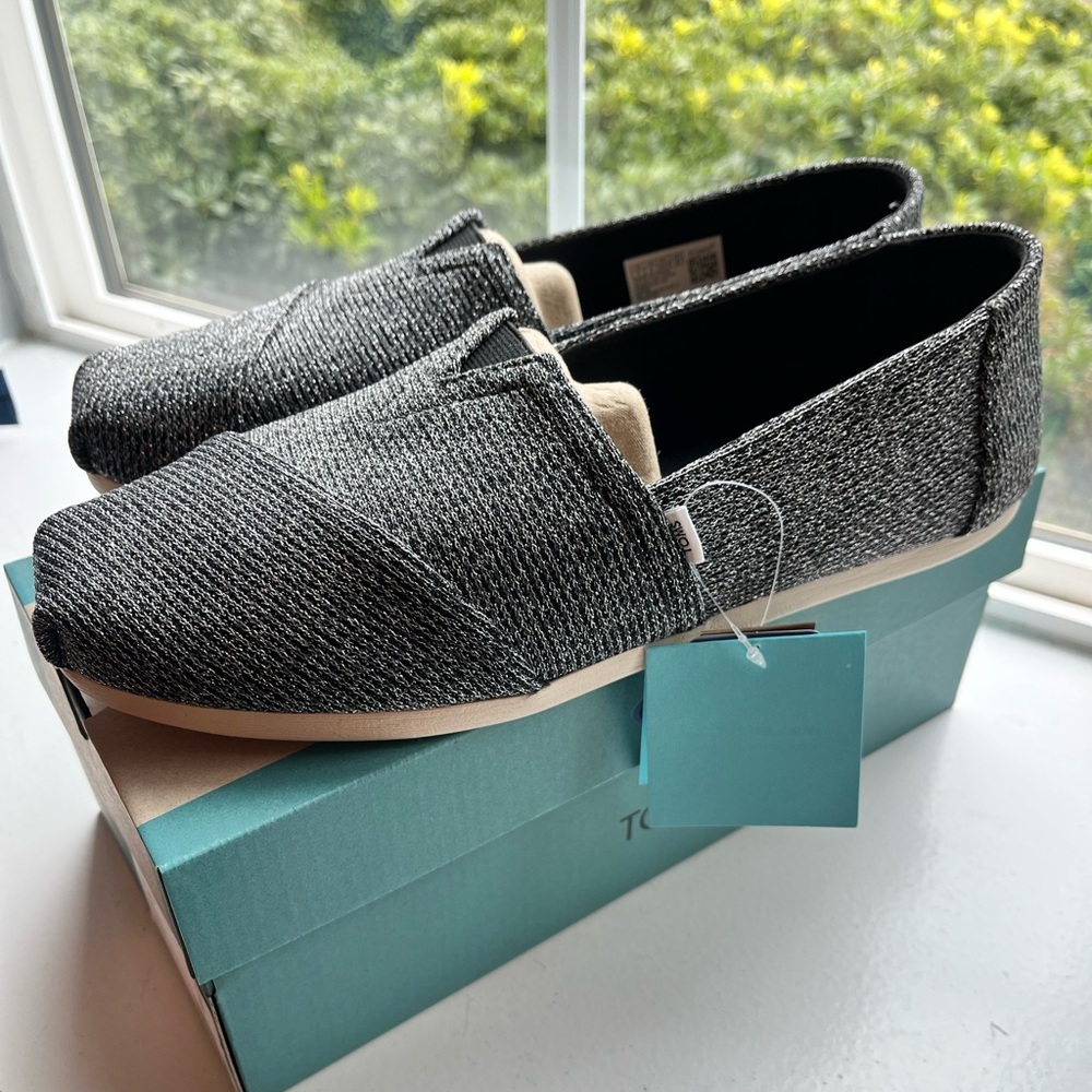 NWT Toms Alpargata Grey Sparkle Knit